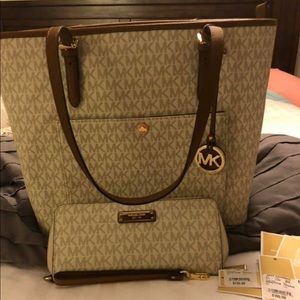 Michael Kors purse and wallet